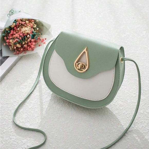 Handbags - ⚠️Clearance Green Color Block Saddle Crossbody Bag